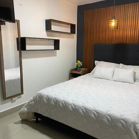 麦德林32 Confortable Apartamento Con Balcon En Laureles Estadio公寓 外观 照片