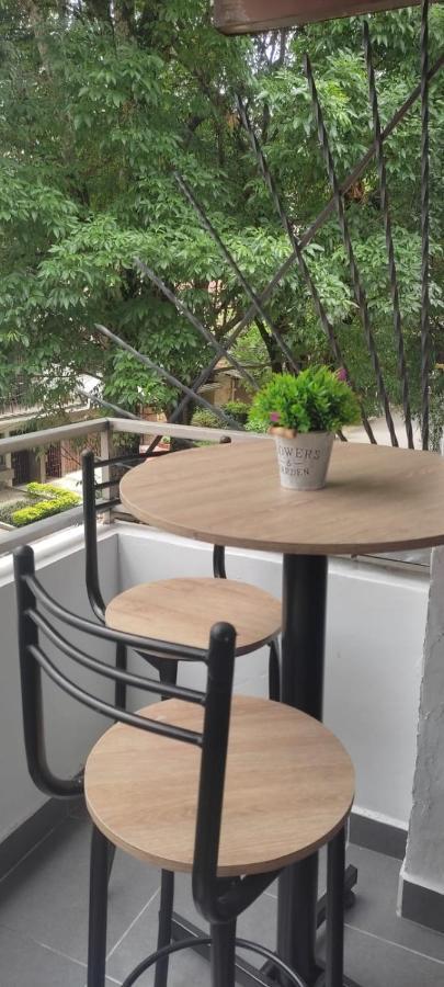 麦德林32 Confortable Apartamento Con Balcon En Laureles Estadio公寓 外观 照片